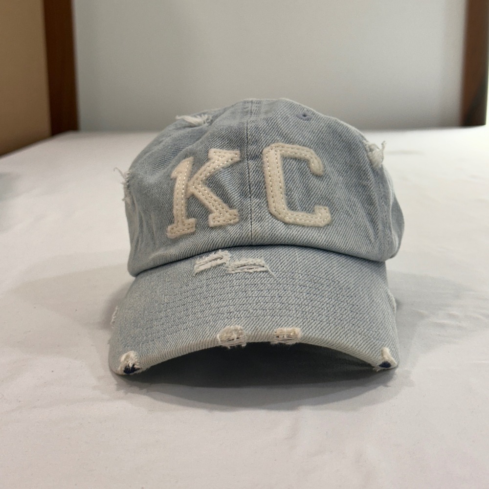 KBETHOS KC Distressed Denim Baseball Cap Unisex OS Light Blue Varsity |‎ Vintage